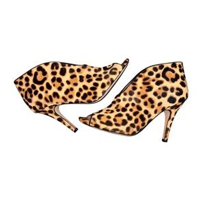 NWOT Halogen Calf Hair Leopard Print Stiletto Bootie Peep Toe Heels Size 8